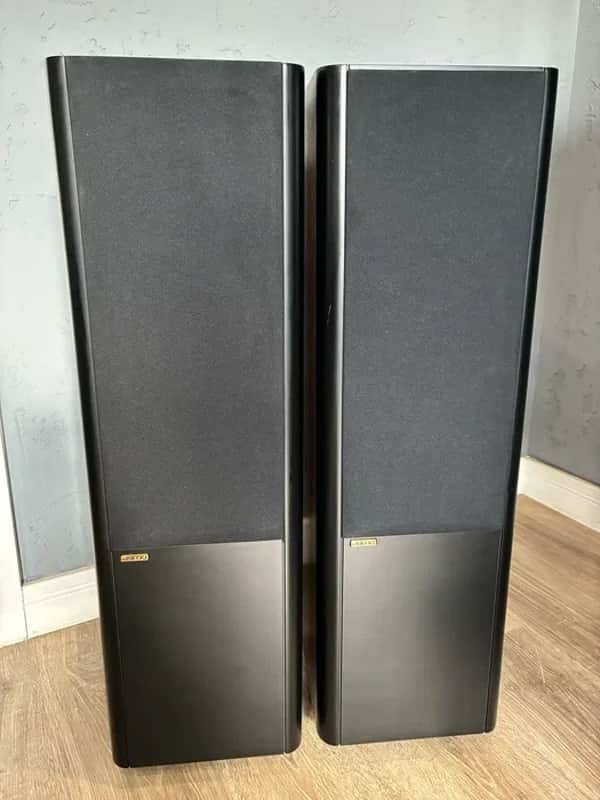 Jamo Concert V - 3-Way Floorstanding Speakers, Denmark image 1