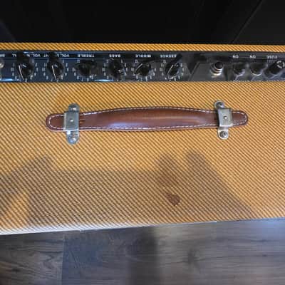 Fender JB ‘59 High Powered Tweed Twin 2018 with Alnico Speakers image 4