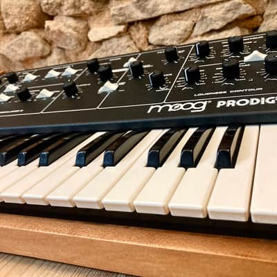 serviced Moog Prodigy MK1 Monophonic Analog Synthesizer / CV GATE 230v image 9