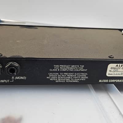 Alesis Quadraverb - Alesis Quadraverb Multi-Effects Processor Rackmount with Power Supply image 9