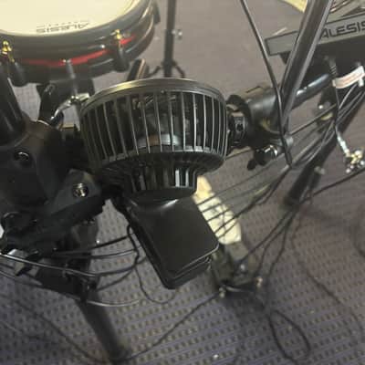 Alesis Command Mesh Electronic Drum Set with Alesis Sample Pad 4 image 5