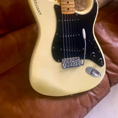 Vintage 1979 Fender 25th Anniversary Stratocaster in Original and Rare Pearl White Finish - All Original With a 4 Bolt Maple Neck and the Original Fender Embossed Logo Case image 12