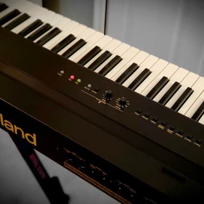 MUST SEE! ROLAND EP70 SEMI-WEIGHTED DIGITAL PIANO FULLY INSPECTED SERVICED IN AMAZING CONDITION! image 15