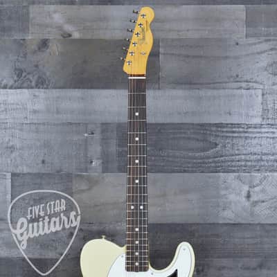 Mint Fender Vintera III Mid 60s Telecaster - Vintage Blonde with Gigbag image 4