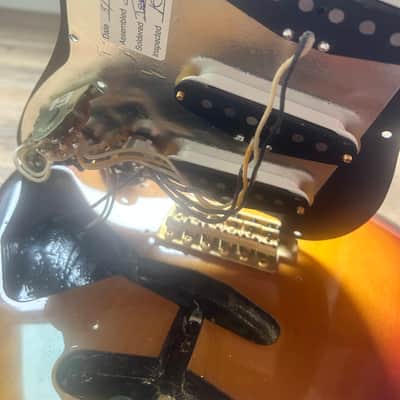 2006 Fender Stevie Ray Vaughan Stratocaster SRV Pau Ferro Fretboard Three-Color Sunburst image 22