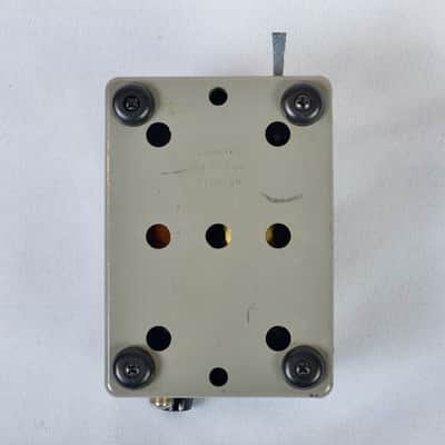 DeArmond Tremolo Control model 60B 1964-5 image 7