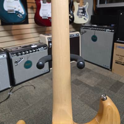 G&L Legacy USA - Natural image 11