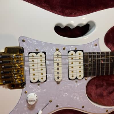 Ibanez JEM7V-WH Steve Vai Signature 2008 Team J-Craft White image 3