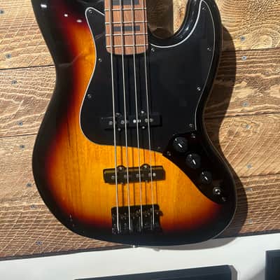 Squier Custom Jazz Bass Upgraded- 3 tone sunburst image 2
