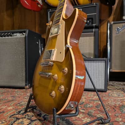 Gibson Les Paul Classic 2004 - Honey Burst image 4