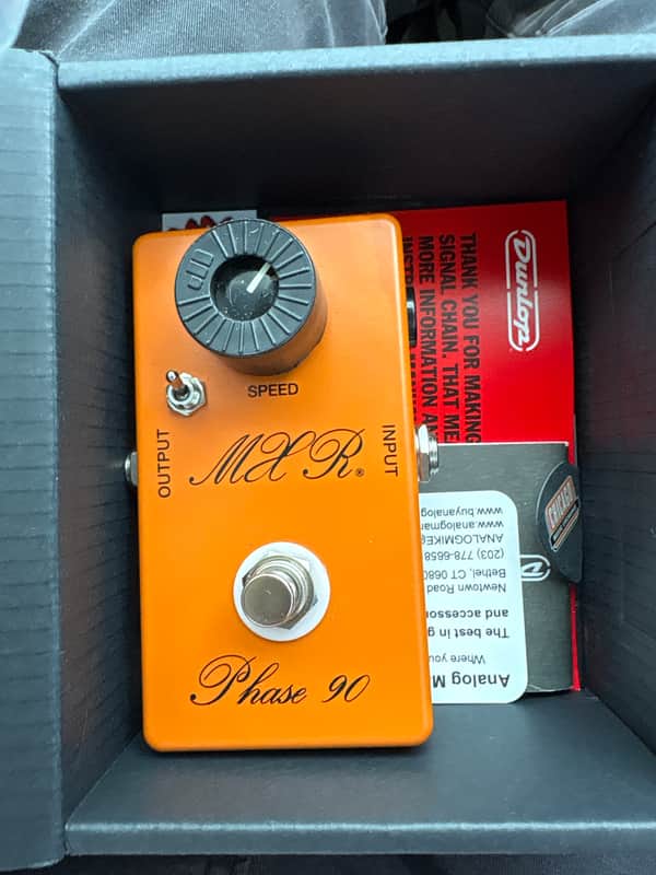 <b>9% Off '74 Vintage Script Phase 90</b>