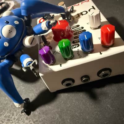 Red Panda Particle Granular Delay 2010s - White image 2