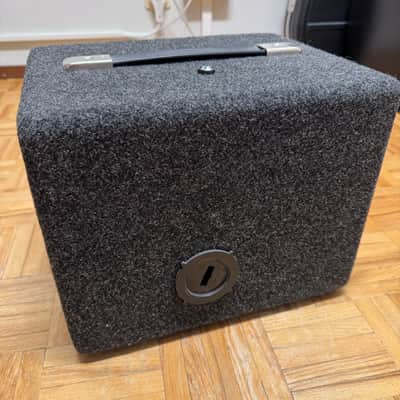 AxeTrak Pro isolation cabinet image 3