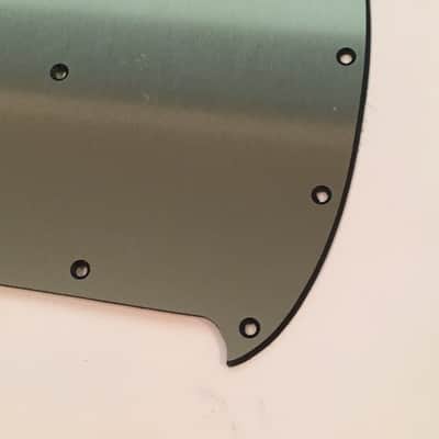 Lefty Musicmaster II Vintage Reissue Relic Pickguard Fender Mustang Gold Mirror image 3
