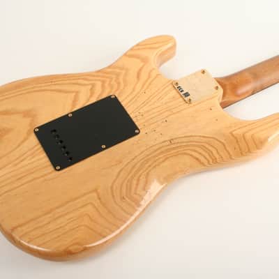 Fender Custom Shop Limited Edition Custom '62 Stratocaster Journeyman Relic with Closet Classic Gold Hardware 3A Rosewood Fingerboard Aged Natural CZ581418 image 8
