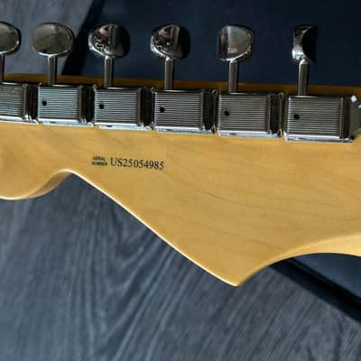 Fender American Professional Classic Stratocaster Unplayed image 5