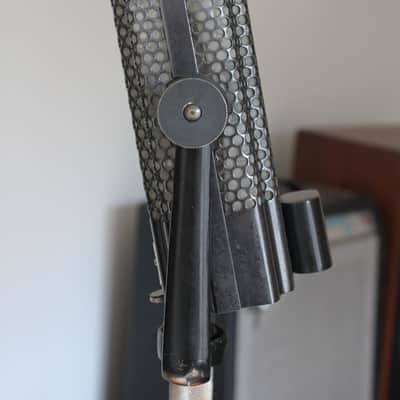 Melodium 42B Ribbon Microphone image 5