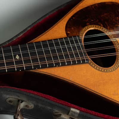C. F. Martin Style B Flat Back Mandolin (1931), ser. #14953, original black hard shell case. image 13