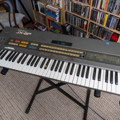 Roland JX-8P 61-Key Polyphonic Synthesizer 1984
