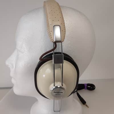 Panasonic RP-HTX7 Over The Ear Studio Headphones Nostalgic Monitor Headset White image 2