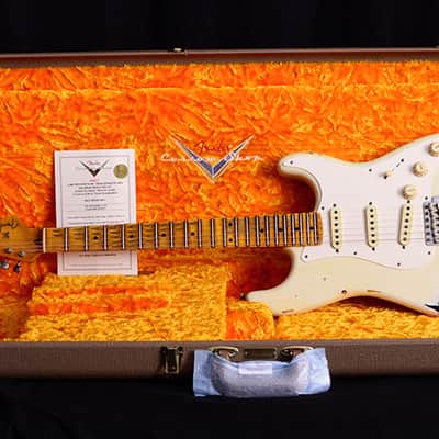 Fender Custom Shop 1959 Stratocaster Journeyman Relic NAMM 2019 LTD Olympic White/3 Tone Burst image 17