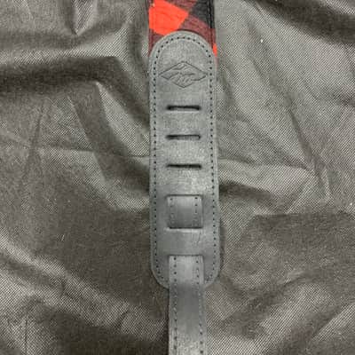 LM CF-BKR Cabin Fever 2" Flannel Black/Red Guitar Strap NEW. image 3