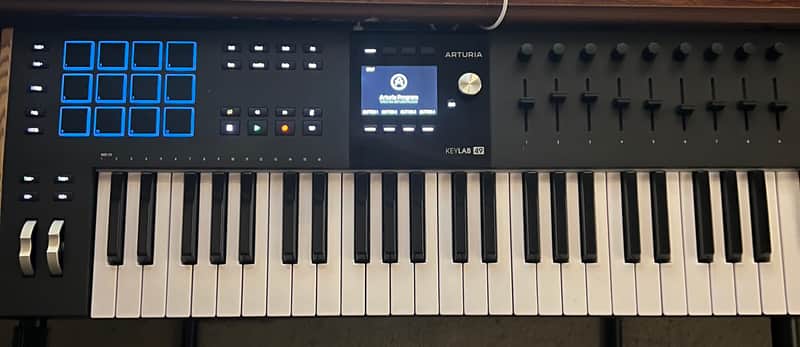 Arturia KeyLab 49 MkIII MIDI Controller with software image 1
