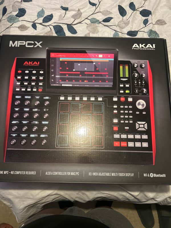 Akai MPC X Standalone Sampler / Sequencer 2017 - Present - Black image 1
