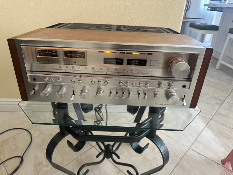 Pioneer SX-1980 270-Watt Stereo Solid-State Receiver 1978 - 1980 - Silver image 1