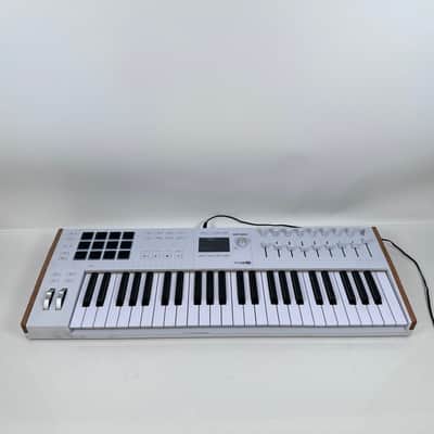 Arturia KeyLab 49 MK3 Professional MIDI Keyboard Controller - White image 2
