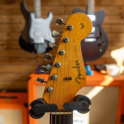 Fender Fender Stratocaster - Fiesta Red - (Pre-Owned) 1963 - Fiesta Red image 3