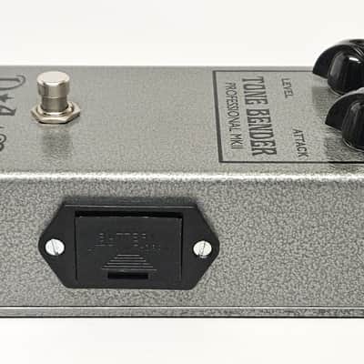 used D*A*M Tone Bender Professional MKII, Excellent Condition with Box and Paperwork! image 8