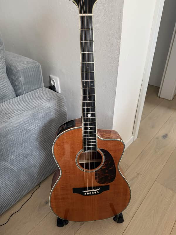 Takamine LTD2022 60th Anniversary