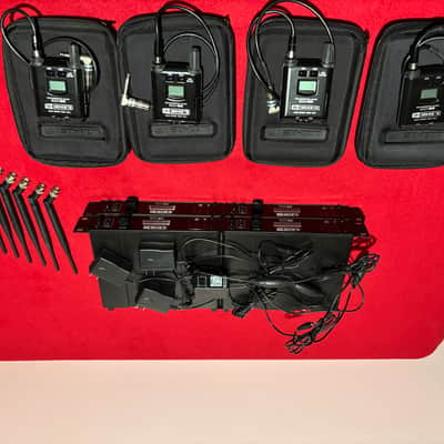 Line 6 XD-V75 Digital wireless Bodypack systems (4) w/ Receivers & Antennas image 6
