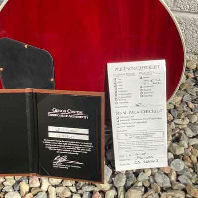 Gibson CustomShop, Les Paul Custom III, Translucent Red, 2010s image 4