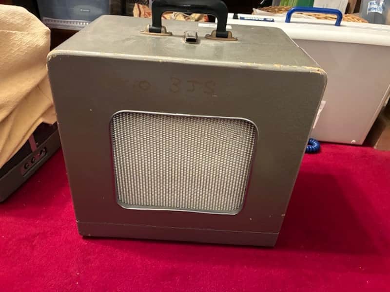 Bell and Howell Speaker 1965 - Grey steel image 1