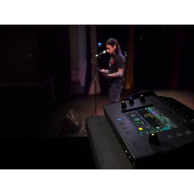 Allen & Heath CQ-18T 7-Inch Touchscreen Digital Desktop Mixer with Wi-Fi and Bluetooth Connectivity image 5