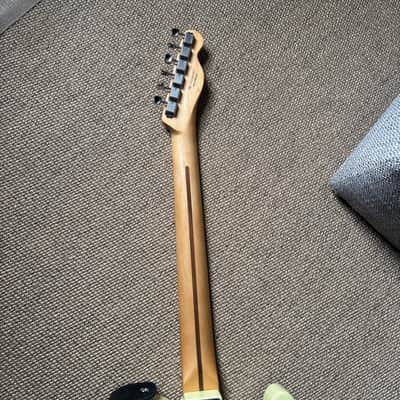 Left Handed Fender Player Series 2 Telecaster - Hialeah Yellow image 6