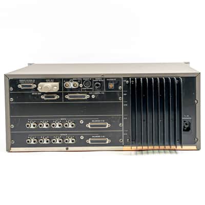Tascam DA-88 Professional 8‑Track Digital Recorder for Hi‑8 Tape image 4