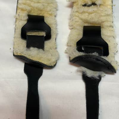 LM Fleece Sheepskin Black Leather BANJO Strap NEW - 2.5" wide image 3