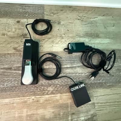 Mallet Kat Pro 3 Octave Mallet Controller with Kurzwell Sound Card image 2