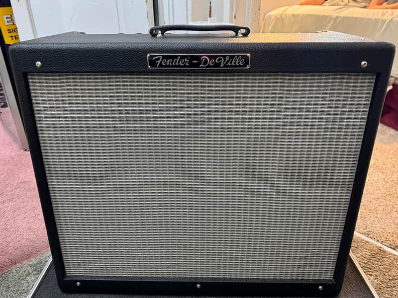 Immagine Fender Hot Rod DeVille 212 3-Channel 60-Watt 2x12" Guitar Combo 2002 - 2010 - Black - 1