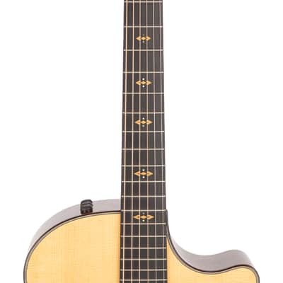 2018 Taylor Custom 11051 Grand Auditorium Lutz Spruce Top w/Quilt Sapele Acoustic Guitar, 110912XXXX image 6