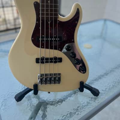 Fender American Deluxe V 2009 image 3