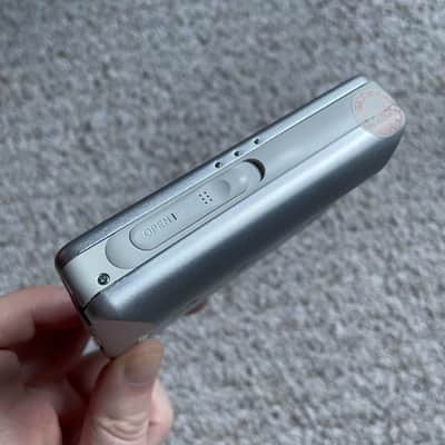 Sony WM-EX501 Walkman Cassette Player, Top Silver Looking ! Working ! image 5