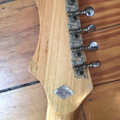 Dyko/Tiesco/Pleasent Vintage Japanese Electric Guitar 60's White image 6