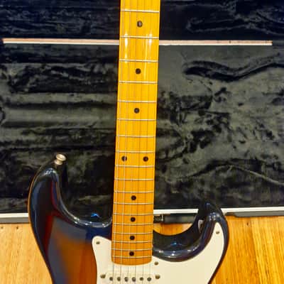 Fender American Vintage '57 Reissue Stratocaster - 1994/1995 image 3
