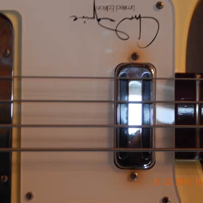 Rickenbacker 4001 cs [ chris squire limited edition] left hand 1996 cream yellow image 6