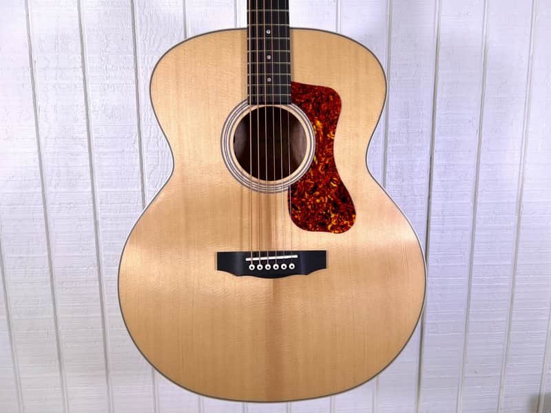 Guild BT-240E Baritone - Natural G3261391