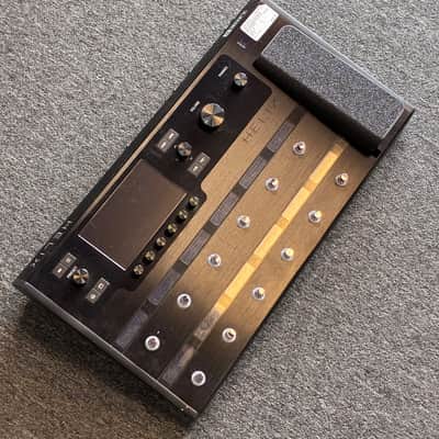 Line 6  Helix Floor Multi Effects Unit Bild 2